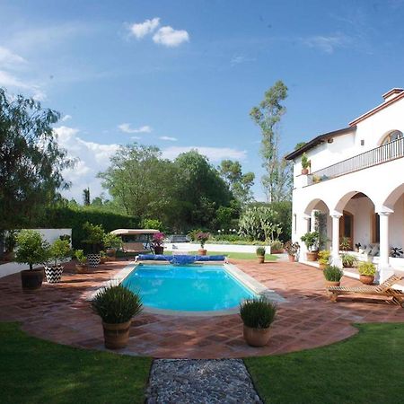 La Casona De Los Colibries El Pueblito  Exteriör bild
